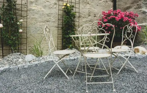 entretenir ses fauteuils de jardin